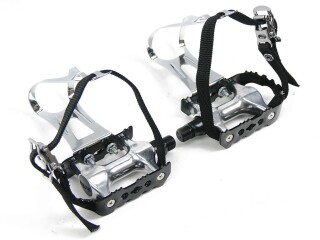 Black Race Bicycle Pedals with Retro Toe Clips with Single Nylon Belt