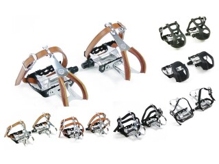 Black Race Bicycle Pedals with Toe Clips